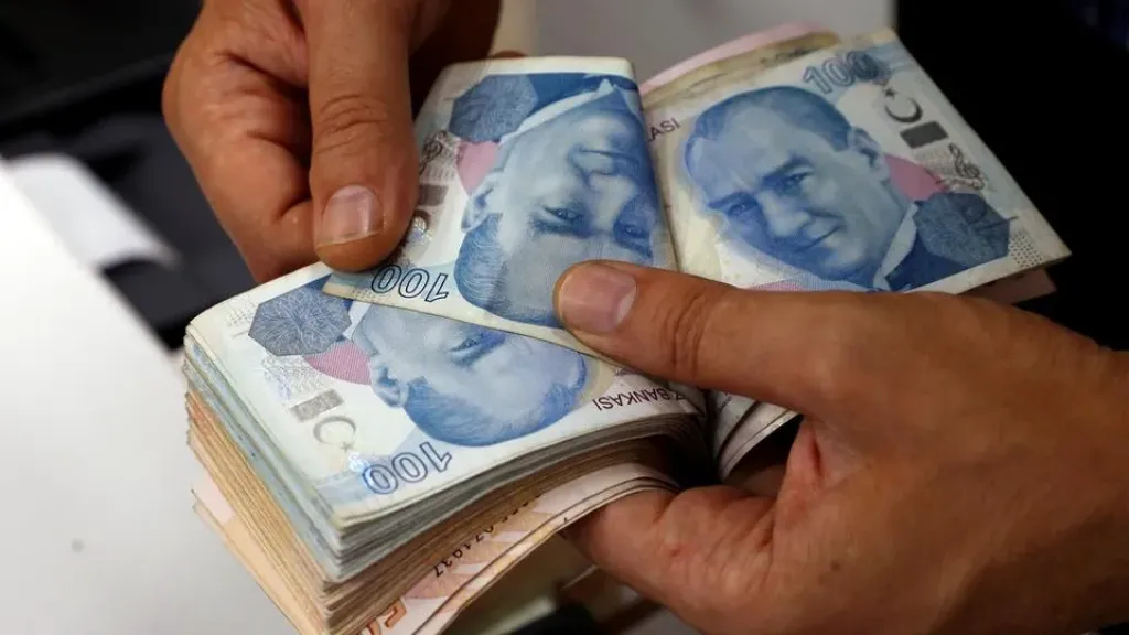 تغيرات جديدة .. أسعار الليرة التركية مقابل الجنيه المصري بداية تعاملات اليوم الإثنين 25 - 8- 2025